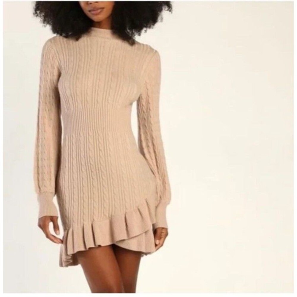 NWT Anthropologie Flat White Ruffled Mini Sweater Dress Small Ivory Long Sleeve